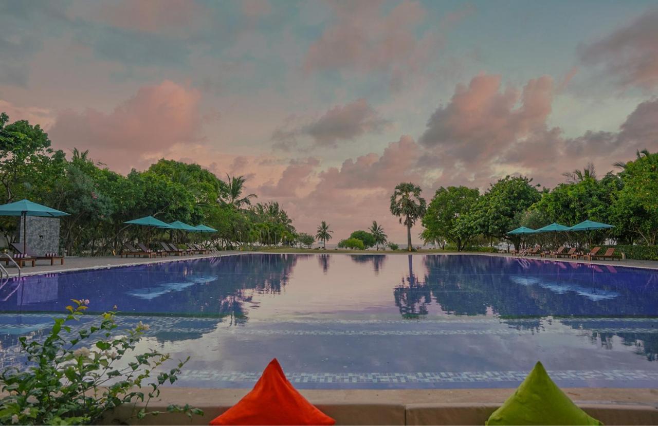 Breeze Pasikudah Hotel Passikudah Екстериор снимка