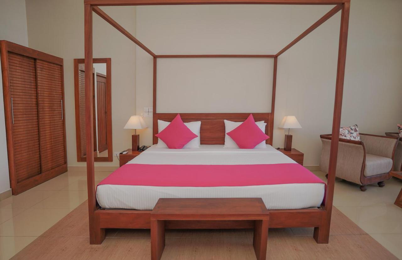 Breeze Pasikudah Hotel Passikudah Екстериор снимка